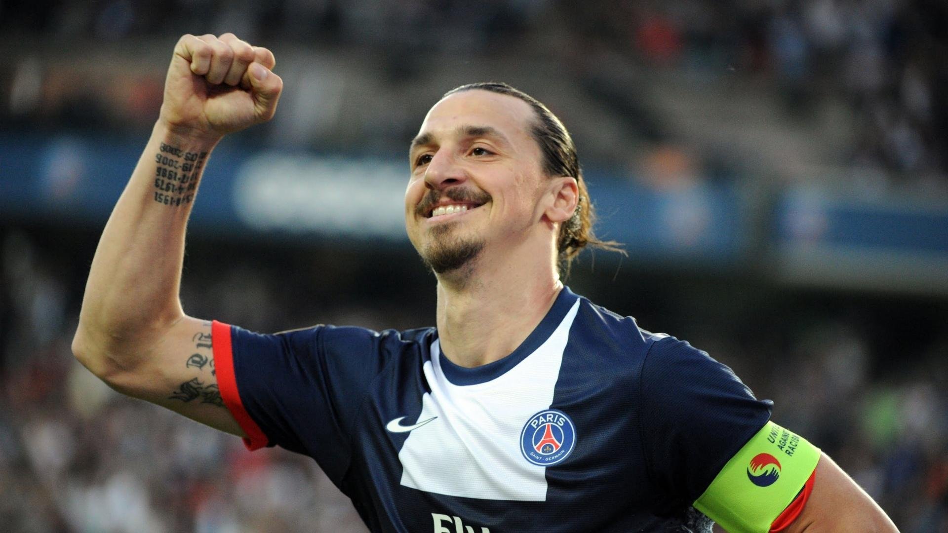 C罗带领球队晋级淘汰赛表现出色,c罗欧冠淘汰赛进球