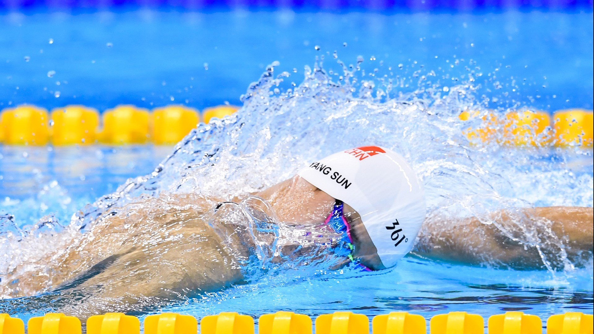张雨霏新训练器材使用感受积极反馈,张雨霏的训练